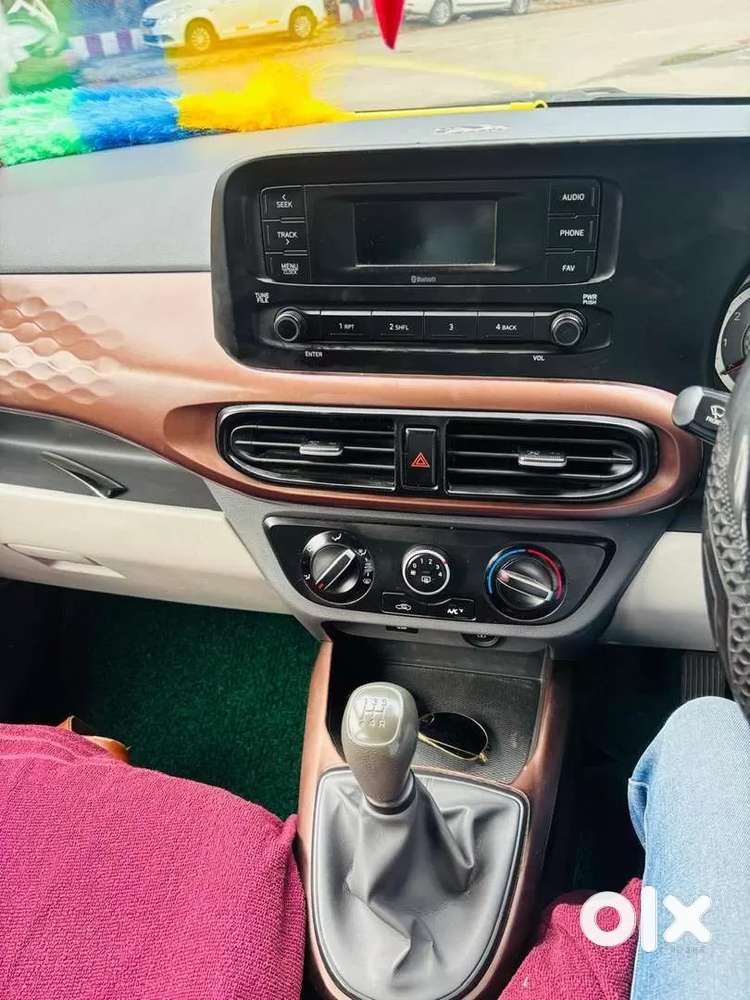 Hyundai Aura 1.2 S Petrol Amt, 2020, Petrol