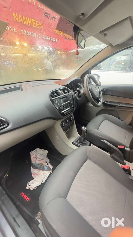 Tata Tiago Petrol 2018