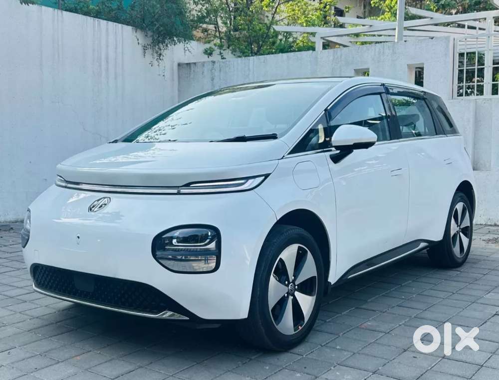 Mg Windsor Ev Essence, 2025, Electric