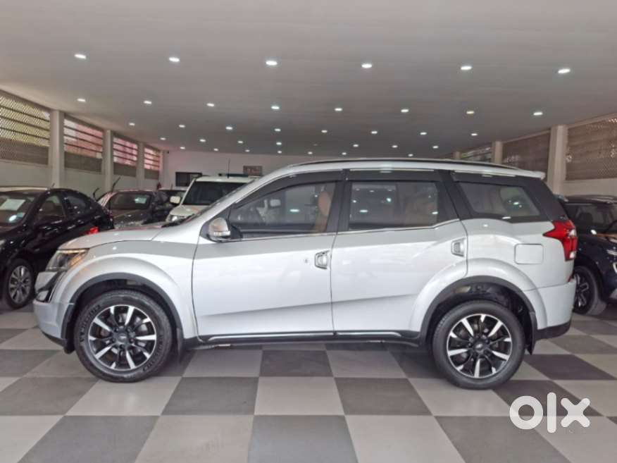 Mahindra Xuv500 W11 Option, 2020, Diesel