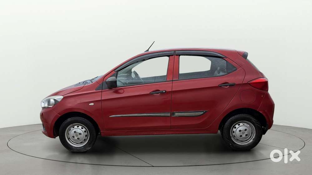 Tata Tiago 1.2 Revotron Xm, 2018, Petrol