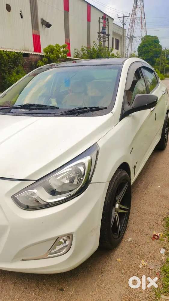 Hyundai Verna 2013 Diesel Well Maintained