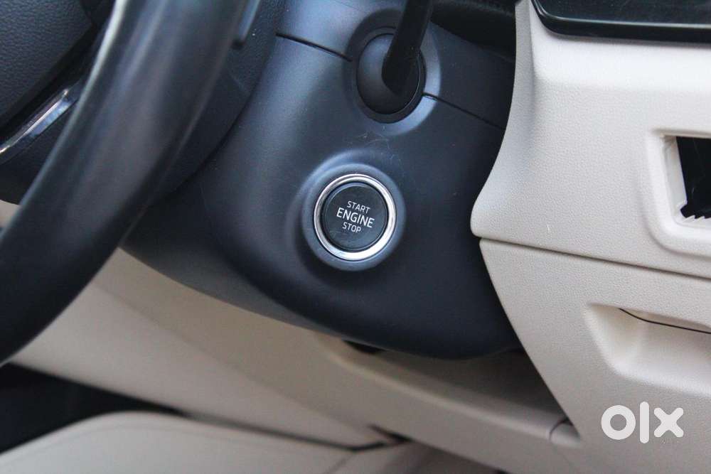 Skoda Slavia 1.0 Ambition Tsi, 2022, Petrol