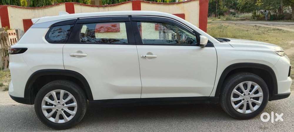 Maruti Suzuki Grand Vitara 1.5 Delta Smart Hybrid, 2024, Petrol