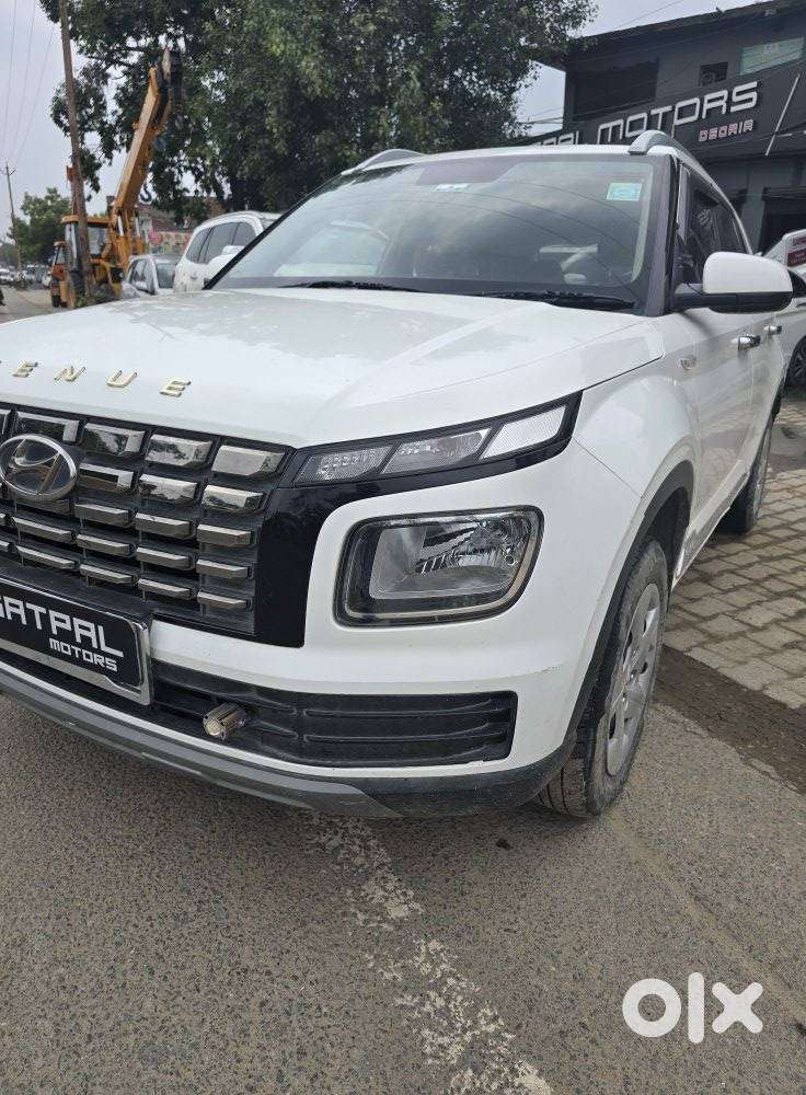 Hyundai Venue S 1.2 Petrol, 2023, Petrol