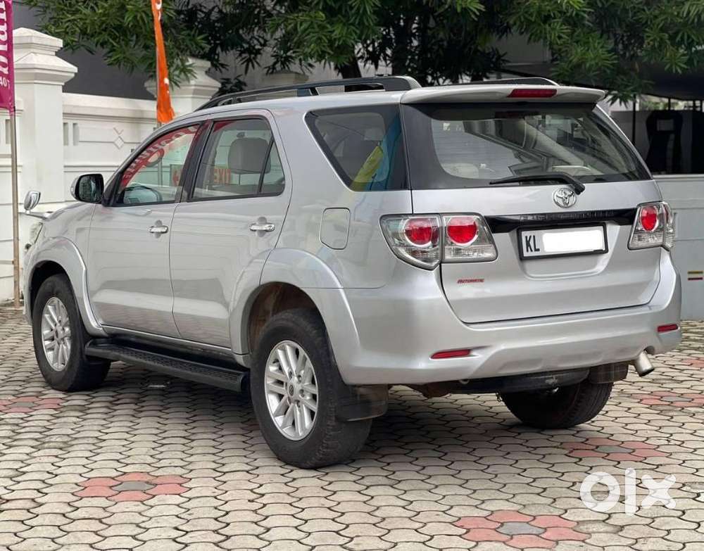 Toyota Fortuner 3.0 4x2 Automatic, 2012, Diesel