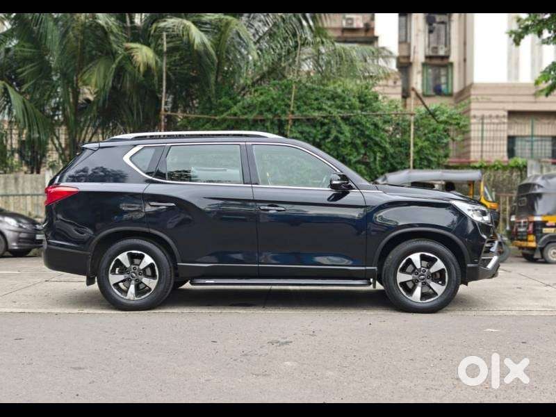 Mahindra Alturas G4 4wd At, 2021, Diesel