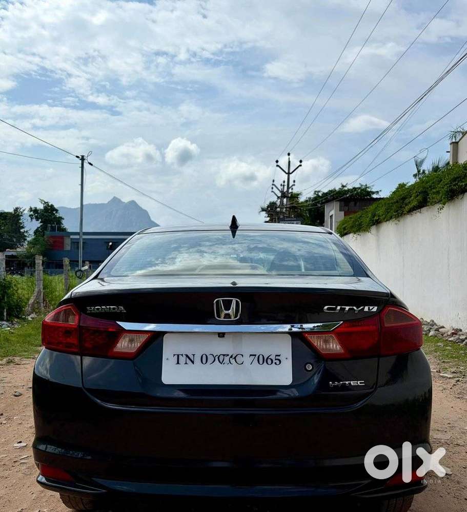 Honda City V Mt, 2015, Petrol