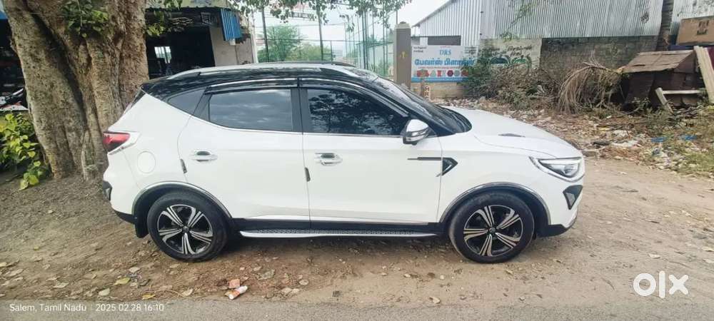 Mg Astor 2025 Petrol 17000 Km Driven