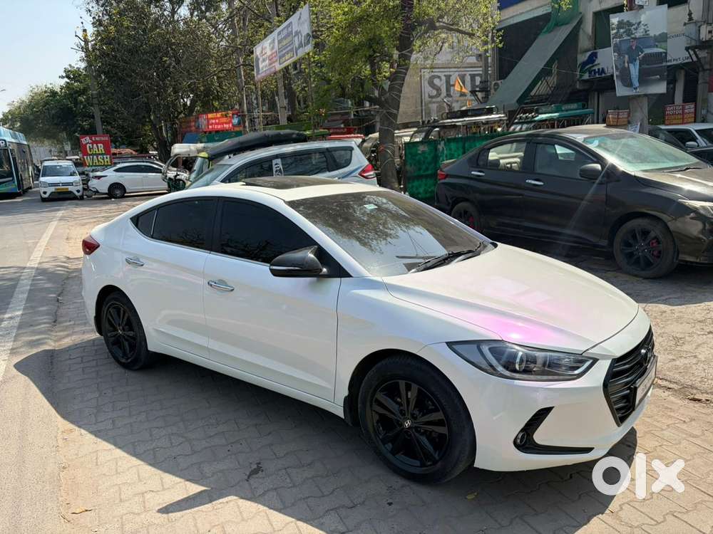Hyundai Elantra Petrol 2018