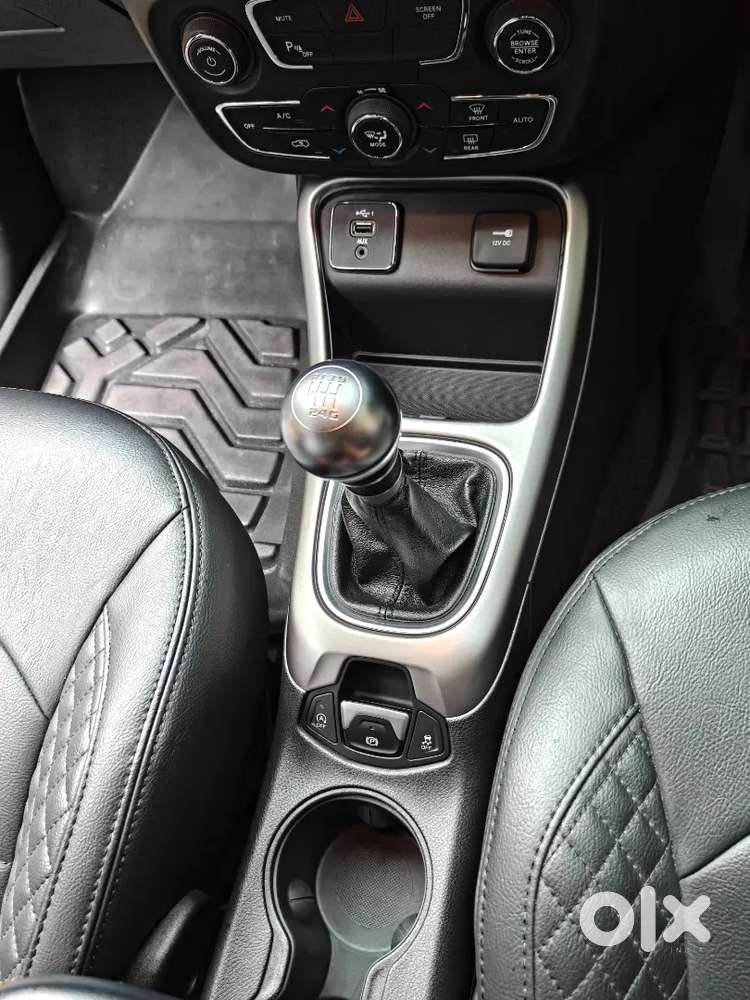 Jeep Compass Petrol, 2020