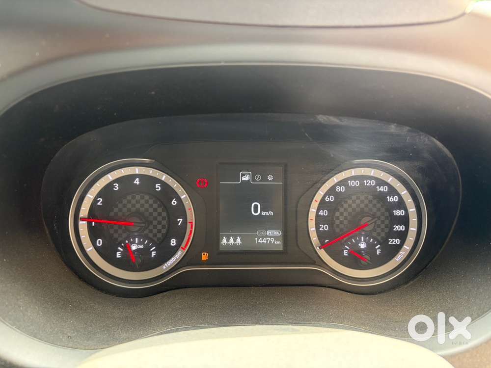 Hyundai Aura Petrol 2025