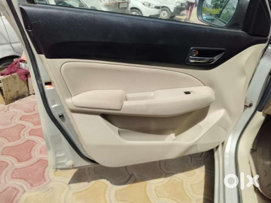 Maruti Suzuki Dzire 1.2 Vxi, 2018, Petrol