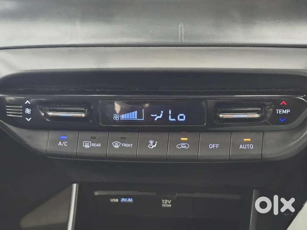 Hyundai I20 Sportz 1.5 Crdi Diesel  6-speed Manual  2023 Registered