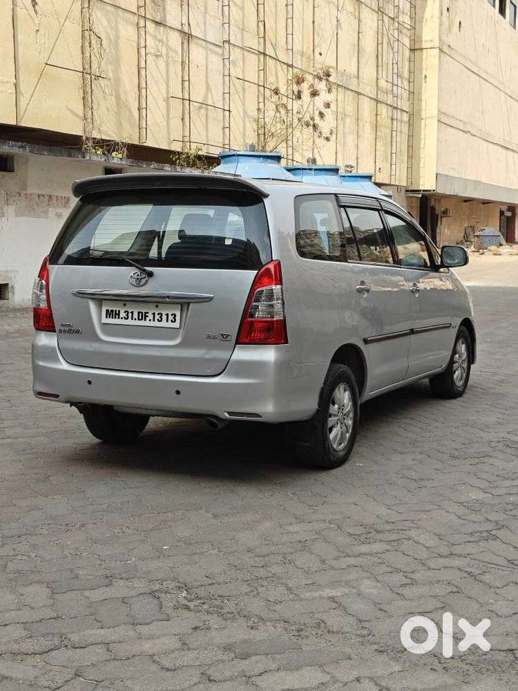 Toyota Innova 2.5 V 7 Str, 2010, Diesel