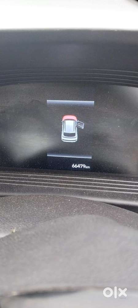 Hyundai Venue 2024 Diesel Well Maintained