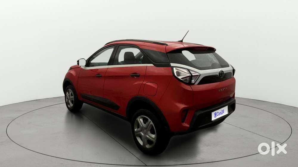 Tata Nexon 1.5 Revotorq Xma Amt, 2021, Petrol