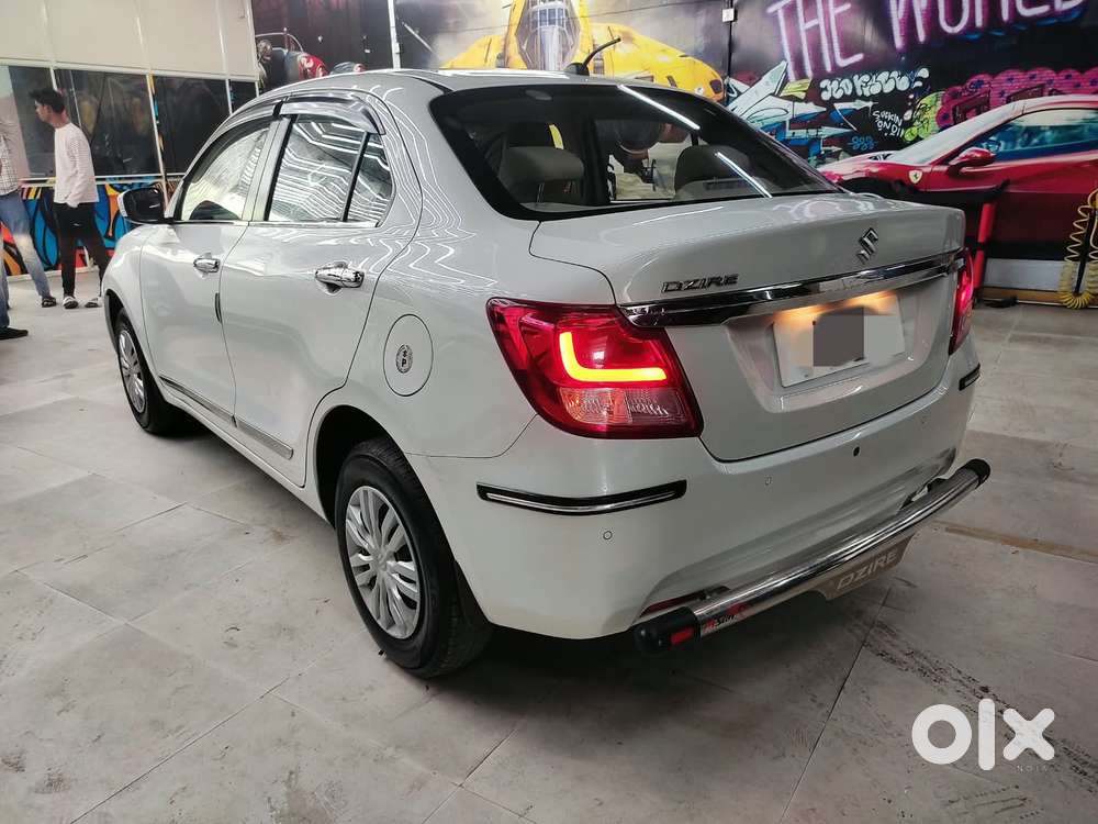 Maruti Suzuki Dzire 1.2 Vxi, 2023, Petrol