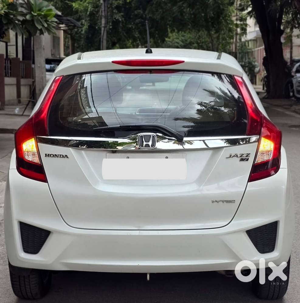 Honda Jazz V Automatic, 2016, Petrol