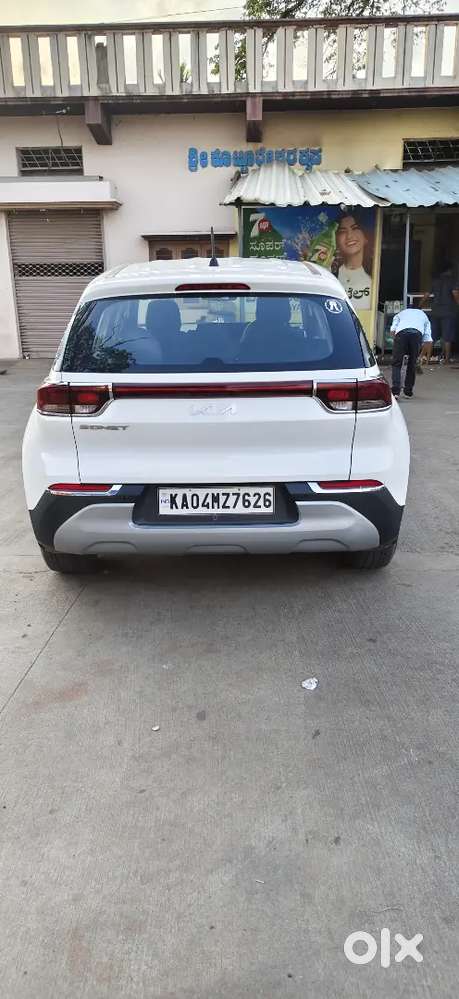 Kia Sonet 2021 Petrol, 118000 Km Driven