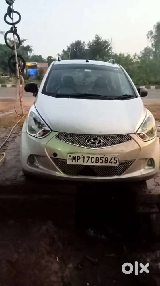 Hyundai Eon 0.8 Magna 2017 Petrol Manual