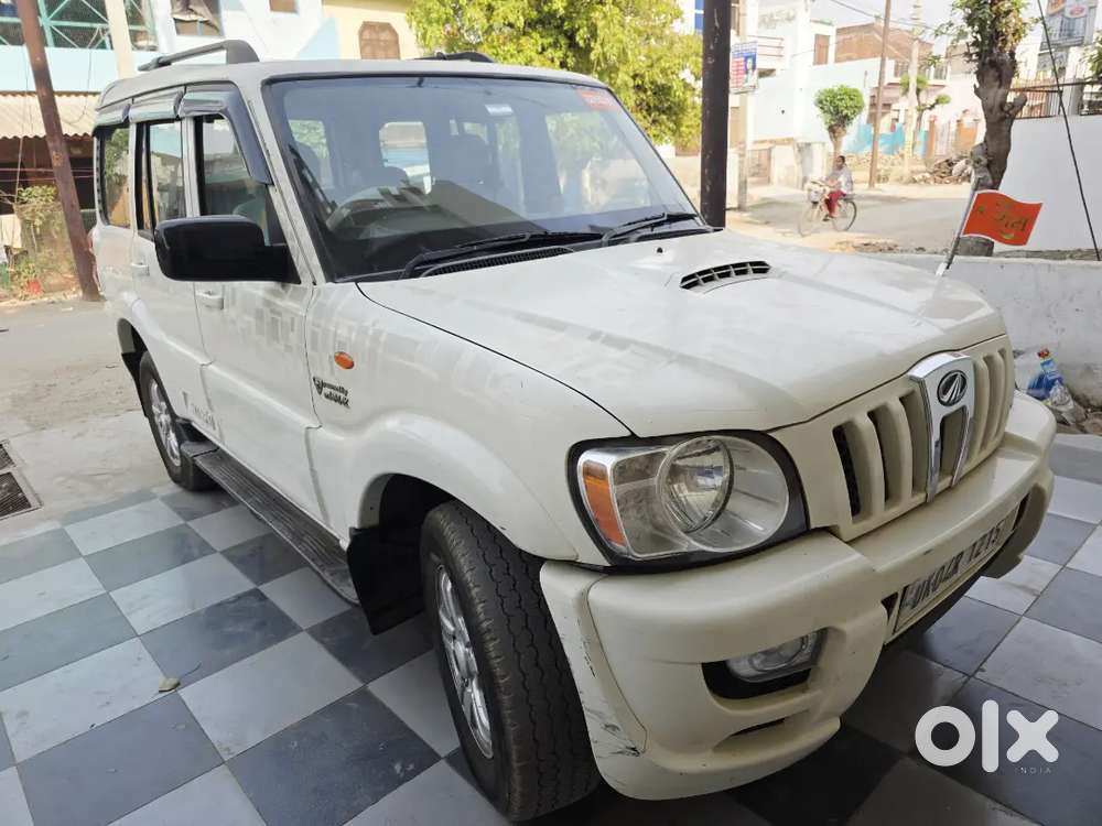 Mahindra Scorpio 2014 Diesel 140000 Km Driven