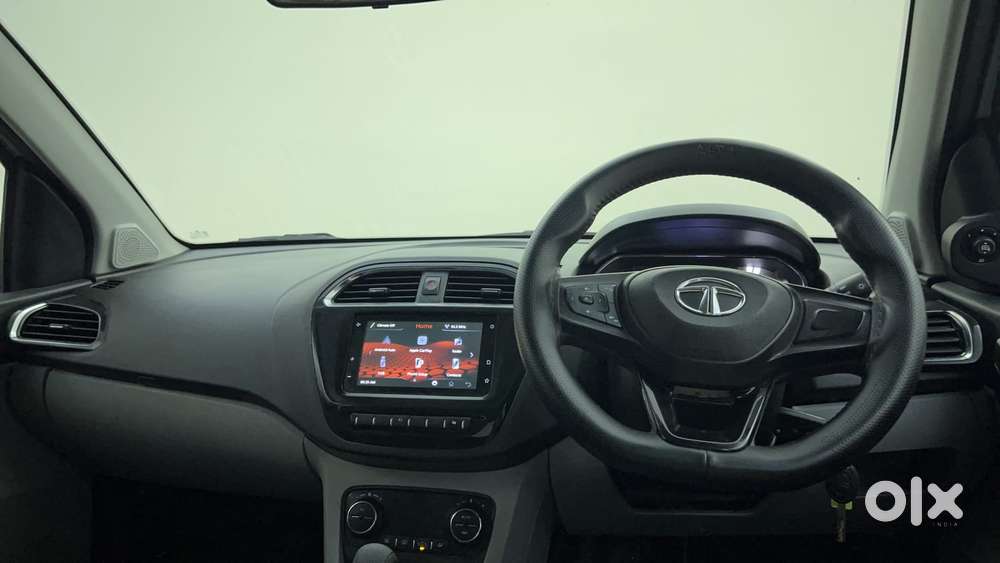 Tata Tiago Xza Plus, 2020, Petrol