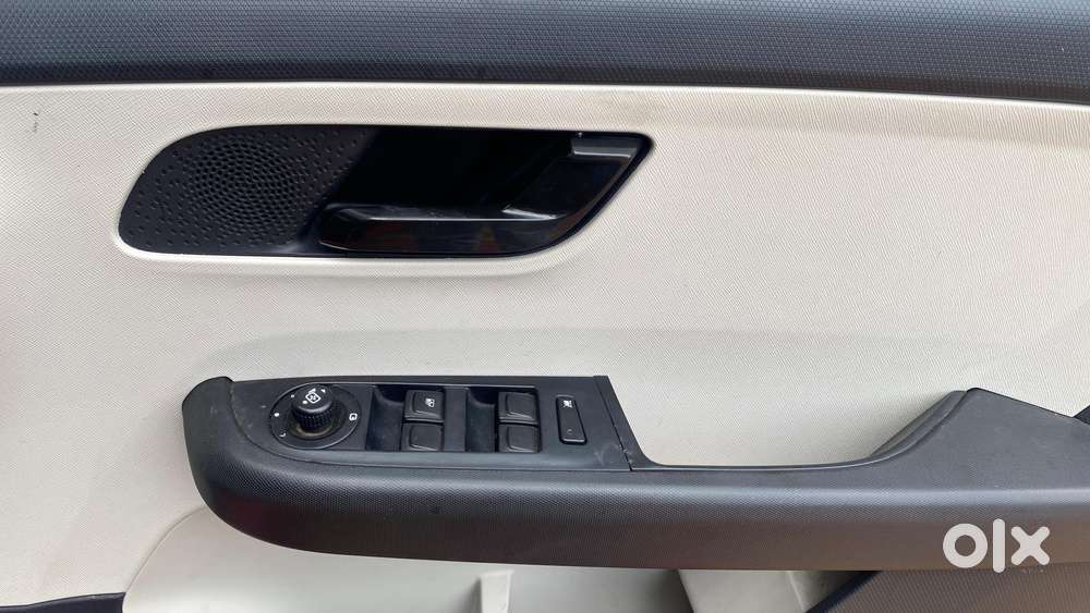 Tata Altroz Xm Plus Icng, 2023, Cng & Hybrids