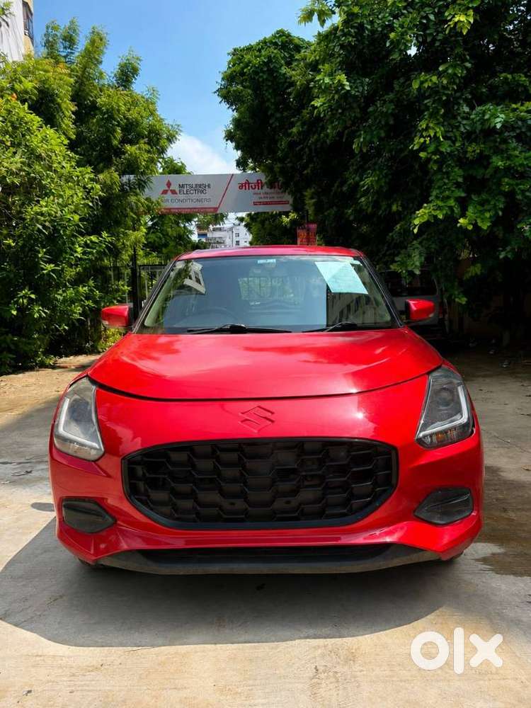 Maruti Suzuki Swift Vxi + Manual, 2024, Petrol