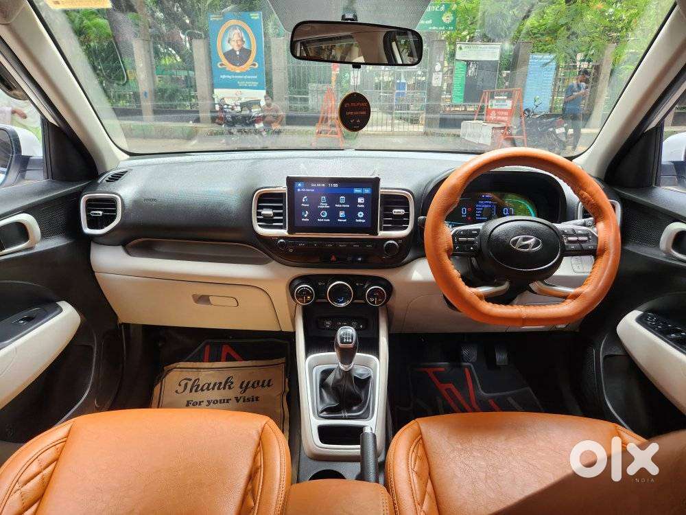 Hyundai Venue Sx Mt, 2023, Diesel