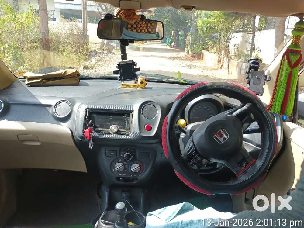 2016' Insurence Running ,rc, Karanataka Permit Running, But Tax,and Fc