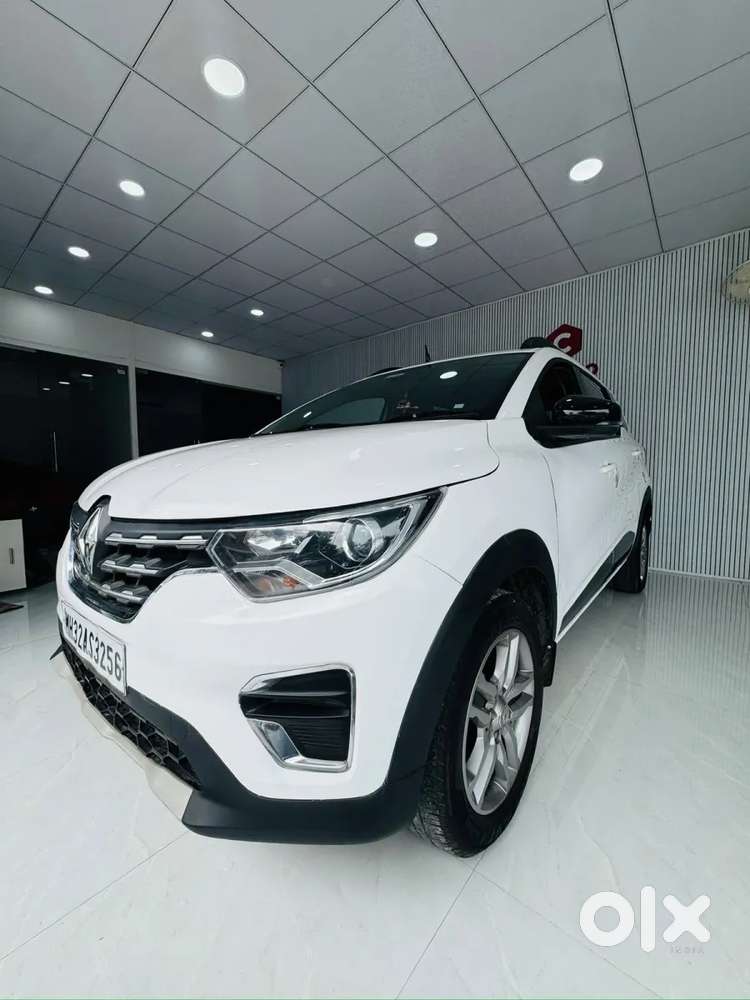 Renault Triber Rxz, 2022, Petrol