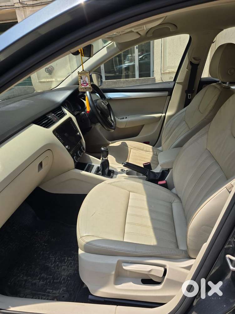 Skoda Octavia 1.4 Tsi Mt Style, 2018, Petrol