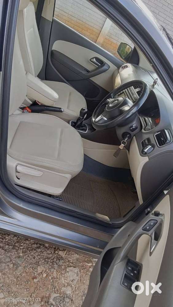 Volkswagen Vento 1.6 Highline Plus 16 Alloy, 2013, Diesel