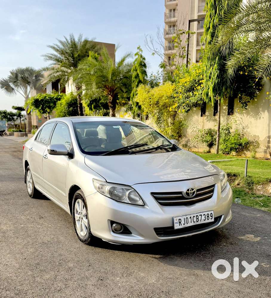Toyota Corolla Altis, 2012, Petrol