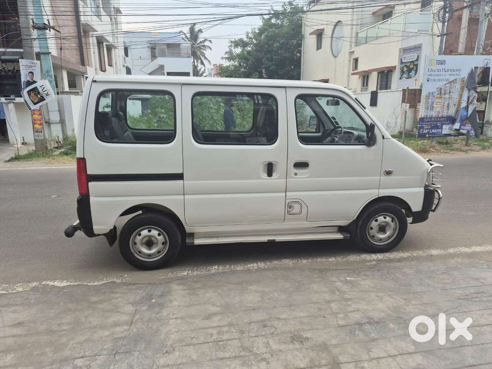 Maruti Suzuki Eeco 5 Str Ac (o), 2017, Petrol