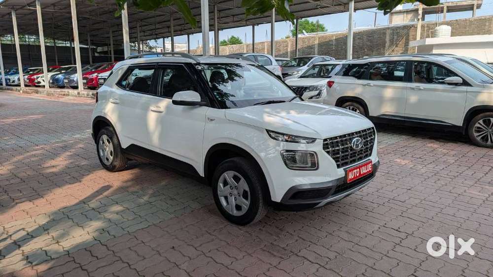 Hyundai Venue S 1.2 Petrol, 2020, Petrol