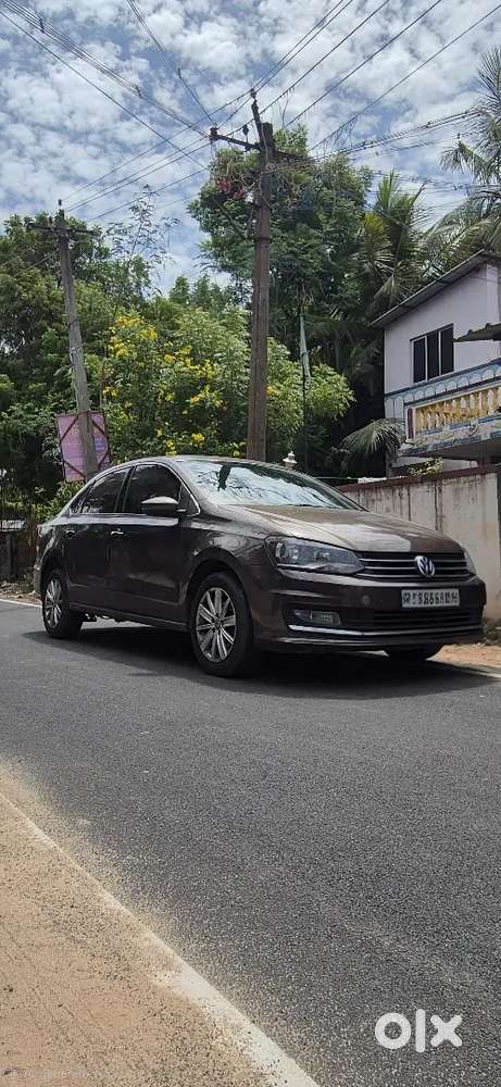 Volkswagen Vento Highline 2015 Petrol Manual