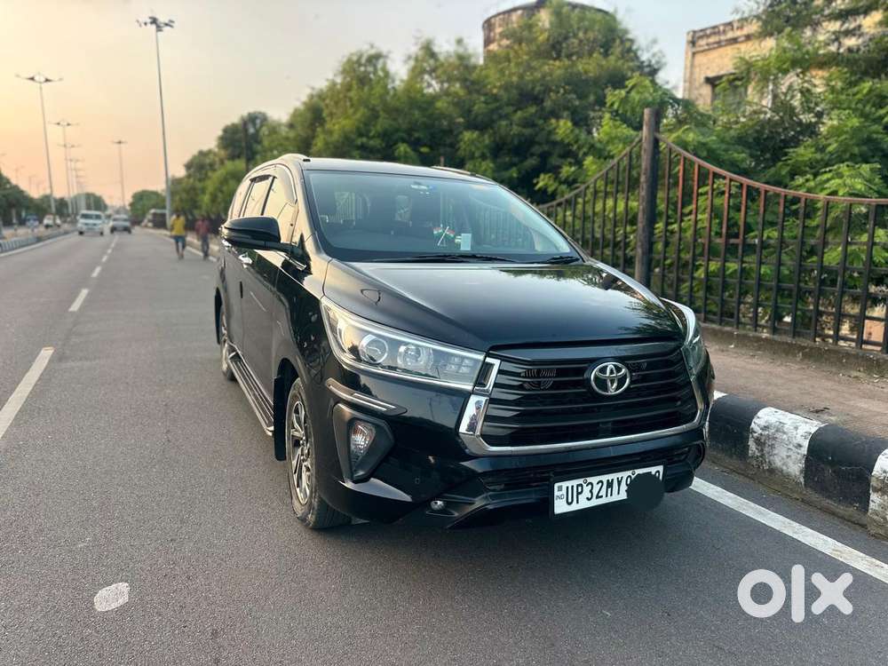 Toyota Innova Crysta 2.4 V 7 Str, 2022, Diesel