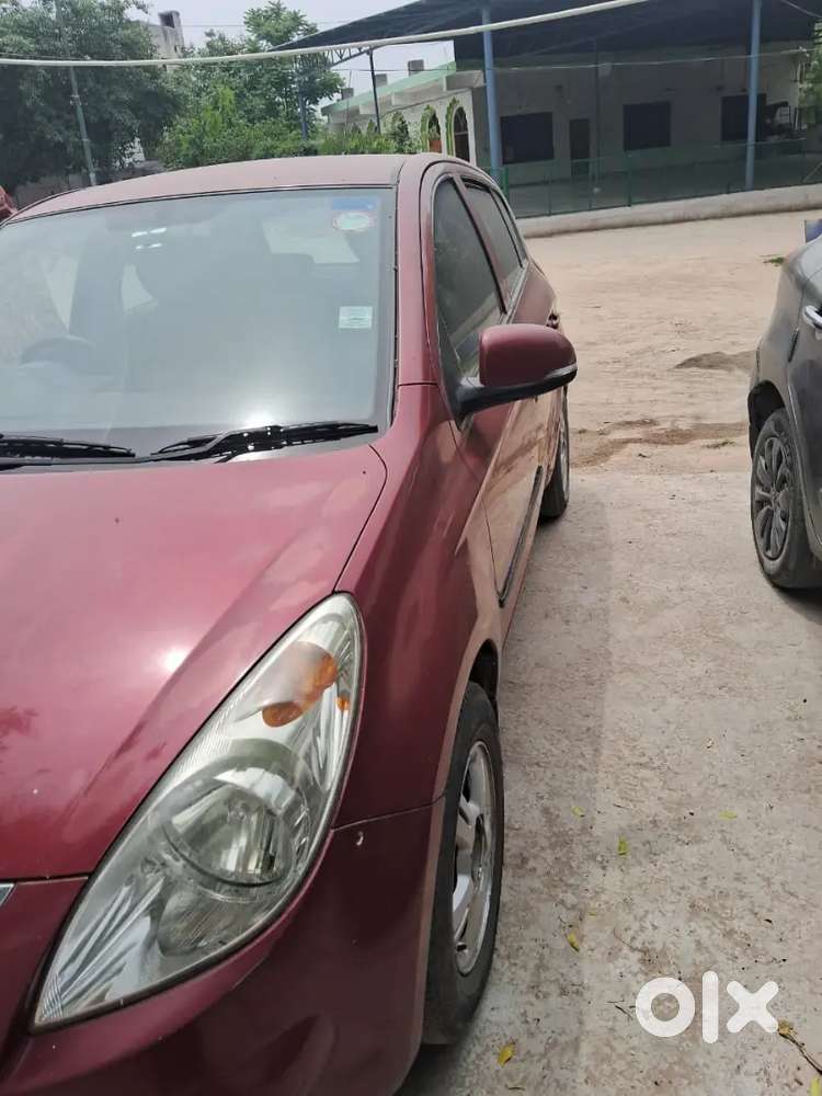 Hyundai I20 2011 Petrol 57000 Km Driven