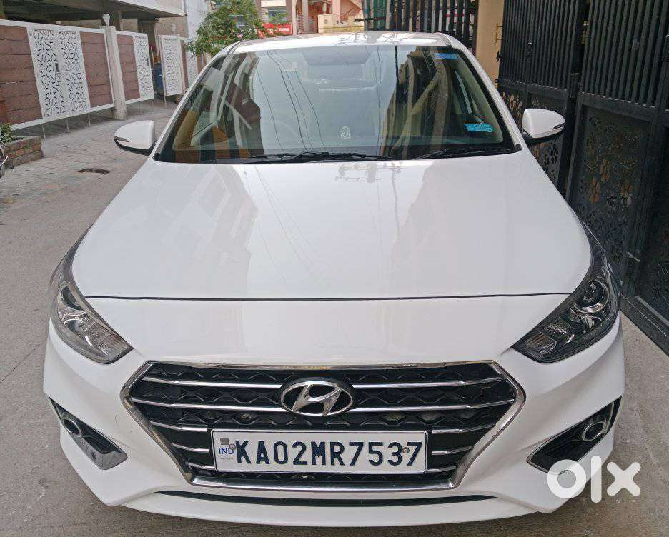 Hyundai Verna 1.6 Vtvt Sx, 2018, Petrol