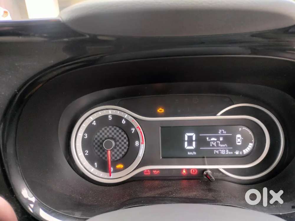 Hyundai Aura 2022 Petrol 15000 Km Driven