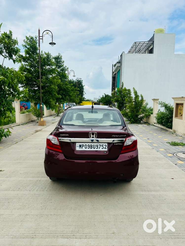 Honda Amaze (s) Diesel 1st Owner , Auto Climate Control Ac , Sterring