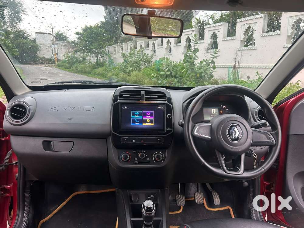 Renault Kwid 1.0 Rxt (o) Easy-r, 2021, Petrol