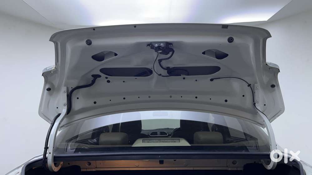 Maruti Suzuki Dzire 1.2 Vxi, 2018, Petrol