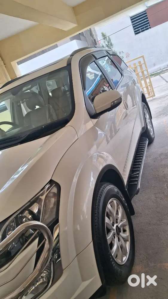 Mahindra Xuv500 2018 Diesel 66800 Km Driven