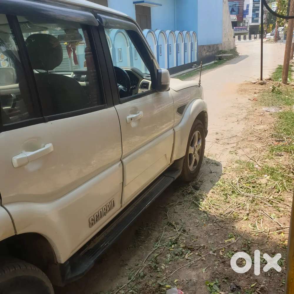 Mahindra Scorpio 2015 Diesel 100000 Km Driven