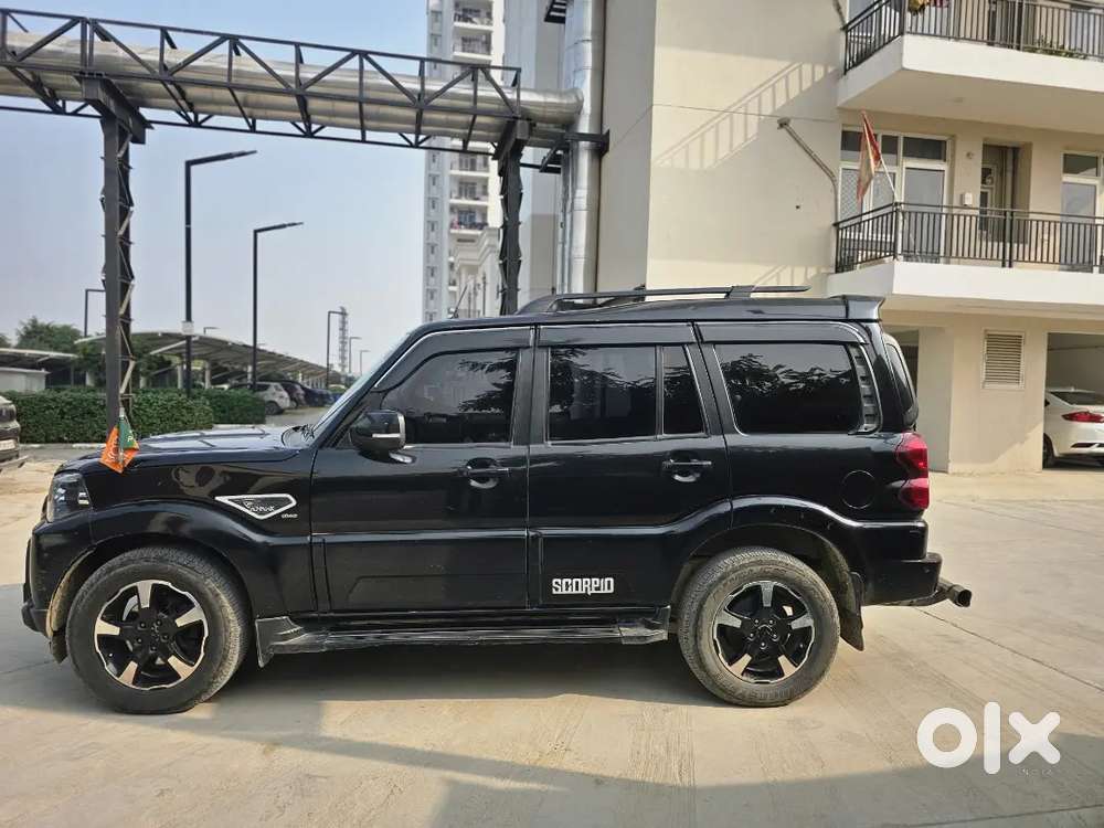 Mahindra Scorpio S11 2022