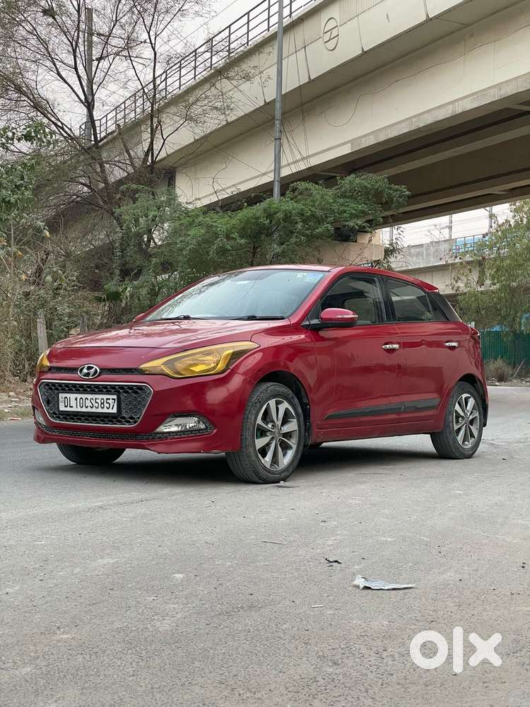 Red Colour Fully Automatic Manual Car