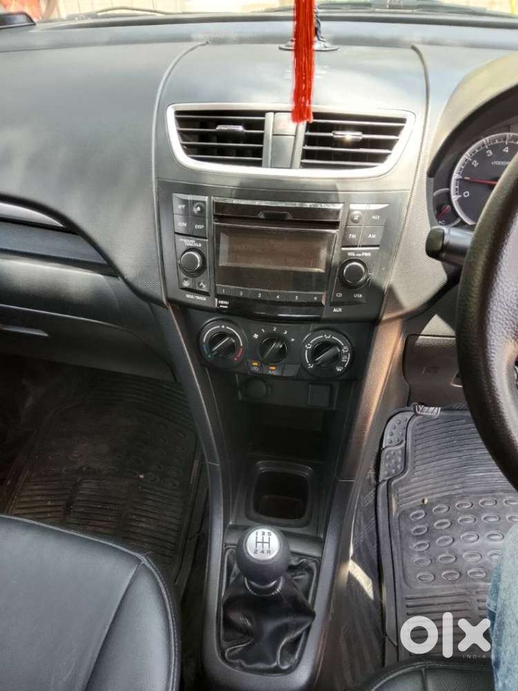 Maruti Suzuki Swift Vxi 1.2 Abs Bs-iv, 2015, Petrol